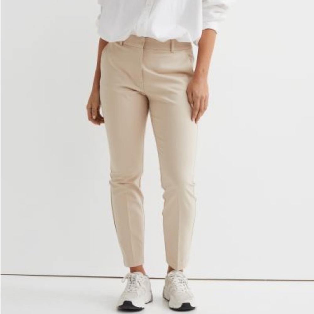 NWT! H&M - Beige Pants/Slacks